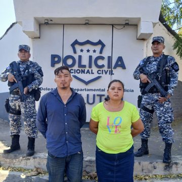 CAPTURAN A PAREJA ACUSADA DE HOMICIDIO OCURRIDO EN USULUTÁN ESTE