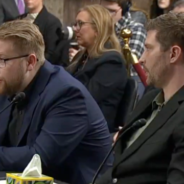 FAMILIA DE RENÉE GOOD DENUNCIA USO EXCESIVO DE LA FUERZA DE ICE EN AUDIENCIA EN CONGRESO DE EE. UU.