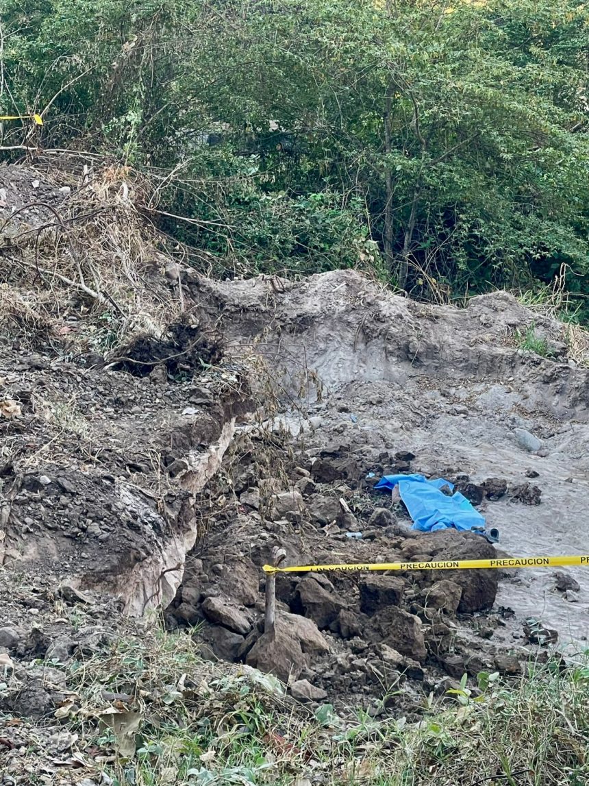 UN HOMBRE MURIÓ SOTERRADO MIENTRAS TRABAJABA EN CORINTO 2, LA LIBERTAD