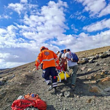 TURISTA ESTADOUNIDENSE FALLECE TRAS SUFRIR PARO CARDIORRESPIRATORIO EN EL VOLCÁN ILAMATEPEC