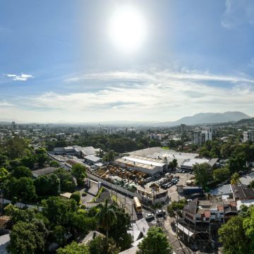 VIERNES CALUROSO CON VIENTO Y LLUVIAS EN DIFERENTES ZONAS DEL PAÍS