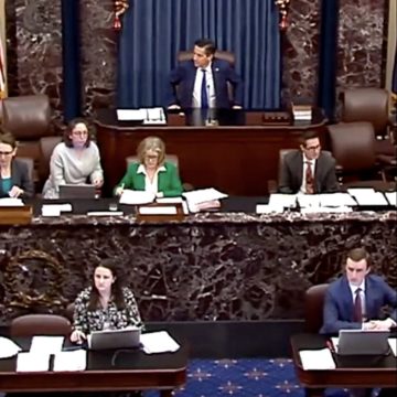 SENADO DE EE.UU. APRUEBA PRESUPUESTO PARA DHS Y EXCLUYE FINANCIAMIENTO DEL ICE