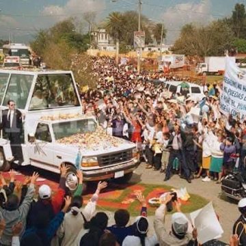 SE CUMPLEN 43 AÑOS DE LA PRIMERA VISITA DE SAN JUAN PABLO II A EL SALVADOR
