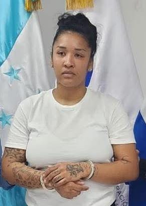 loca 1 EXTRADITAN A EL SALVADOR A MUJER CONDENADA POR EXTORSIÓN AGRAVADA