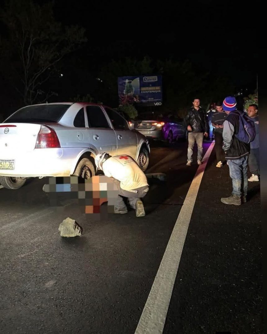 PEATÓN FALLECE TRAS SER ATROPELLADO EN CARRETERA PANAMERICANA EN COJUTEPEQUE