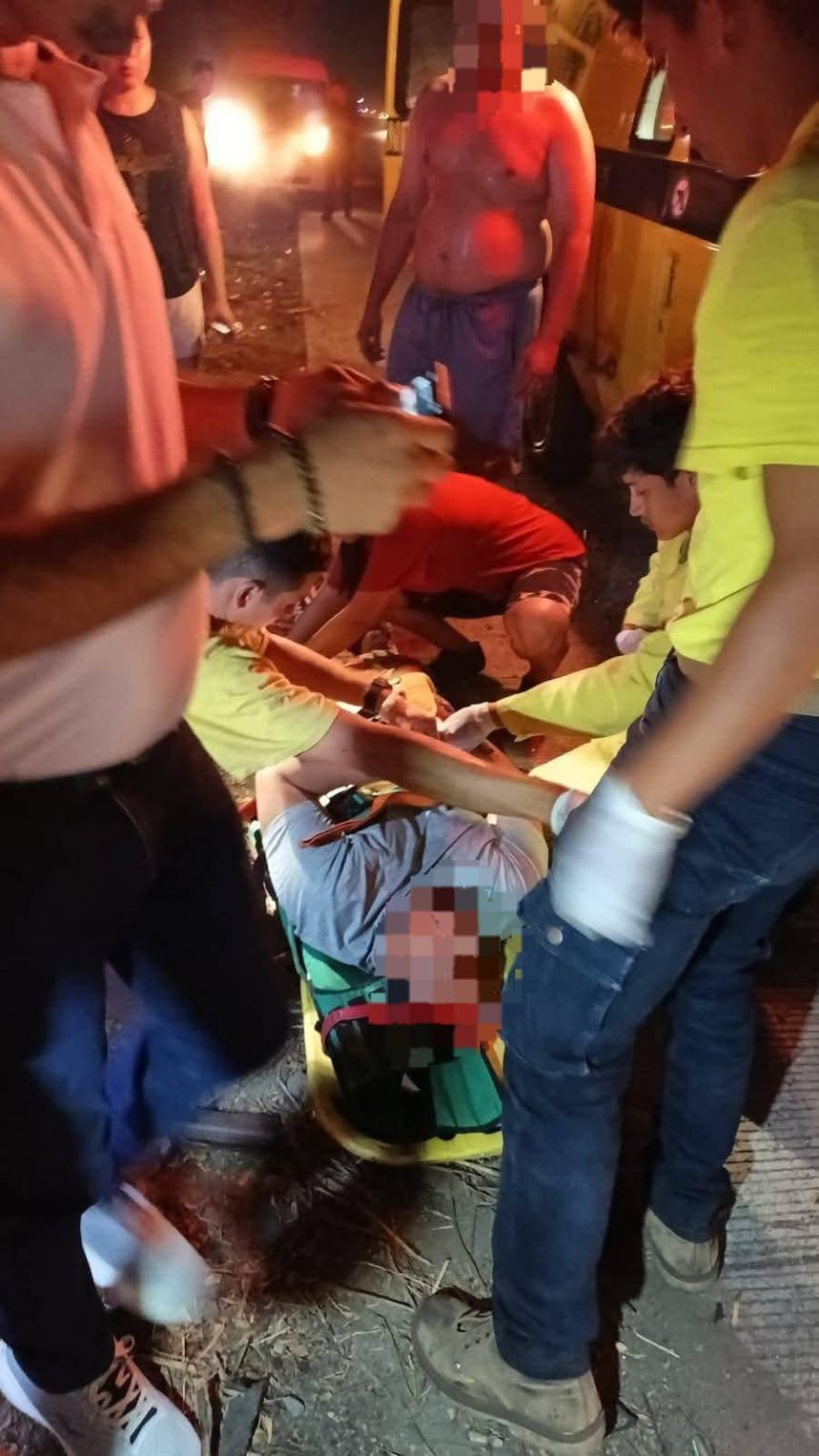 CONDUCTOR HUYE TRAS PROVOCAR ACCIDENTE QUE DEJÓ A UN HOMBRE LESIONADO EN CARRETERA A ACAJUTLA