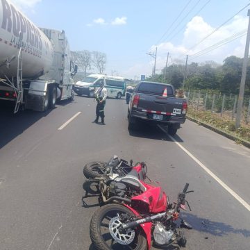 UN MOTOCICLISTA RESULTÓ LESIONADO EN UN ACCIDENTE ENTRE CHALCHUAPA Y SANTA ANA