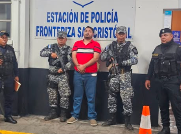 GUATEMALA ENTREGÓ A LA PNC A UN SALVADOREÑO REQUERIDO POR EXTORSIÓN AGRAVADA