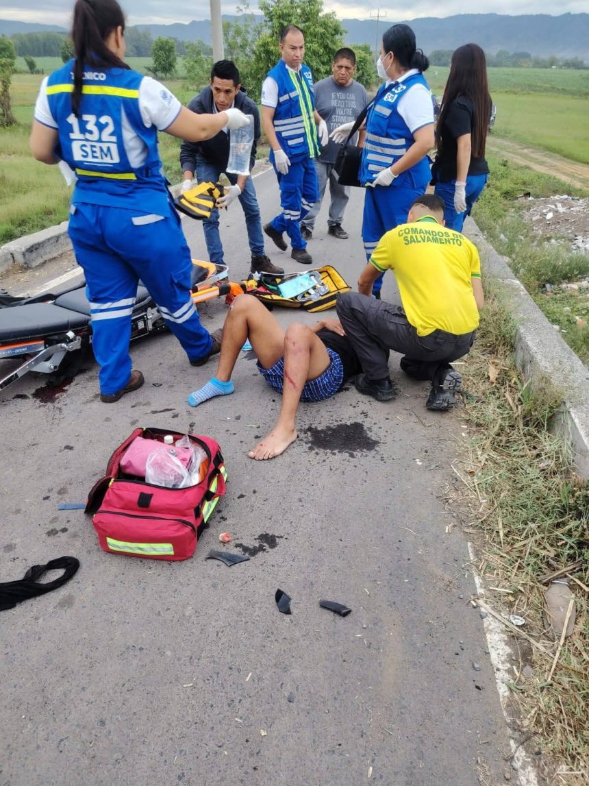PERSONA LESIONADA EN ACCIDENTE DE TRÁNSITO EN PERIFÉRICO CLAUDIA LARS