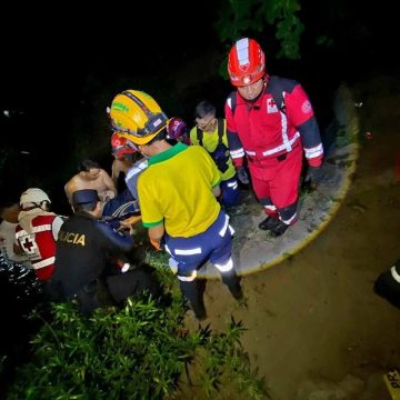 HOMBRE MUERE AHOGADO EN QUEZALTEPEQUE TRAS VARIAS HORAS DE BÚSQUEDA