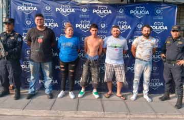 CAPTURARON A LOS INVOLUCRADOS EN UNA RIÑA FRENTE A UN BAR EN APOPA TRAS DIFUSIÓN DE VIDEO