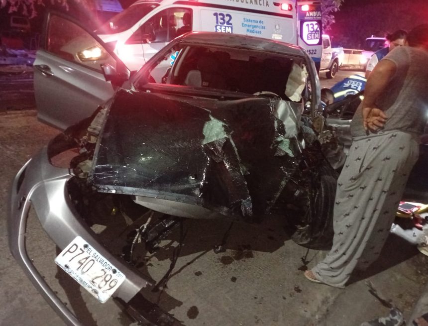 IMPACTANTE CHOQUE CONTRA RASTRA EN SAN MIGUEL QUEDA CAPTADO EN VIDEO