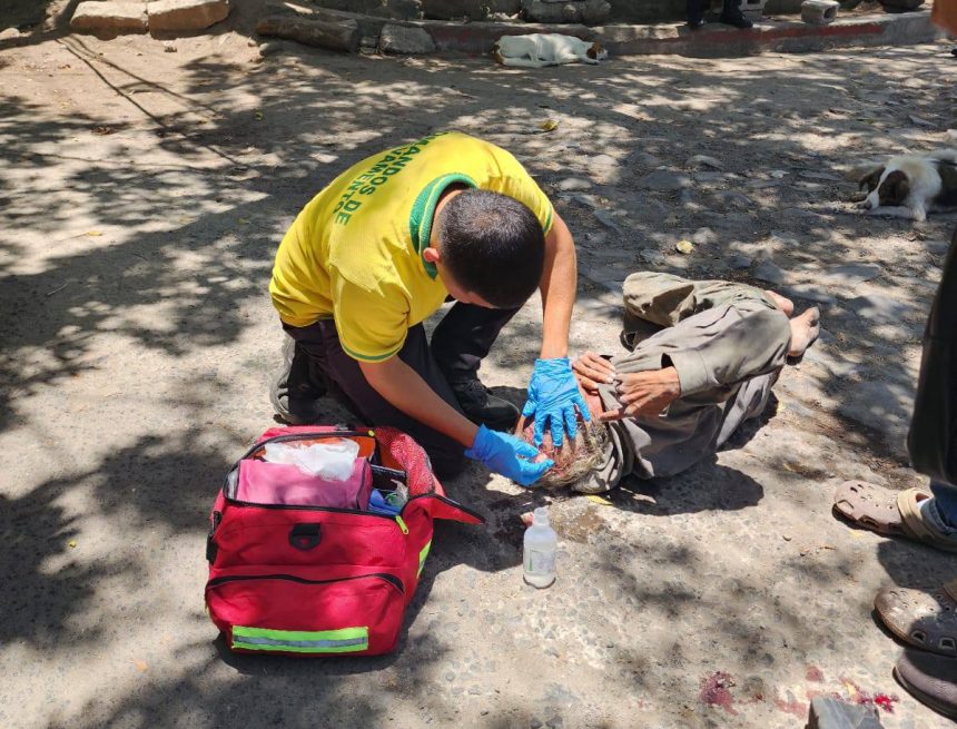 PERSONA RESULTA LESIONADA TRAS SER ATROPELLADA EN CARRETERA ANTIGUA A SANTA ANA