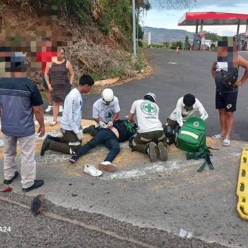 MOTOCICLISTA RESULTA LESIONADO EN UN ACCIDENTE DE TRÁNSITO EN LA CARRETERA PANAMERICANA EN EL CONGO,SANTA ANA