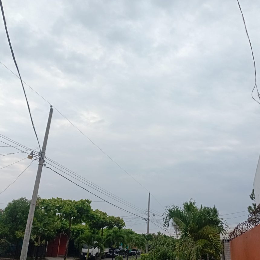 CALOR Y LLUVIAS MARCARÁN EL CLIMA ESTE DOMINGO EN EL SALVADOR