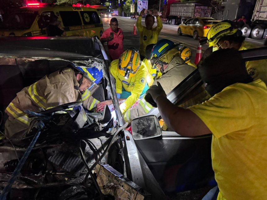 MÚLTIPLES ACCIDENTES DE TRÁNSITO DEJAN LESIONADOS EN SAN VICENTE, LA PAZ Y LA LIBERTAD