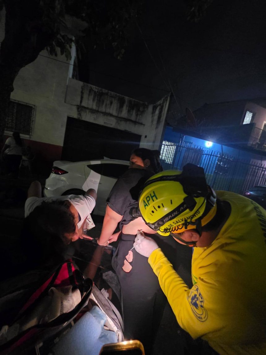 ATENDIERON A 16 PERSONAS QUE RESULTARON CON QUEMADURAS DURANTE ACTIVIDAD TRADICIONAL EN ZACATECOLUCA,LA PAZ