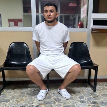 ACUSADO DE FEMINICIDIO PERMANECERÁ EN PRISIÓN PROVISIONAL EN SANTA ANA