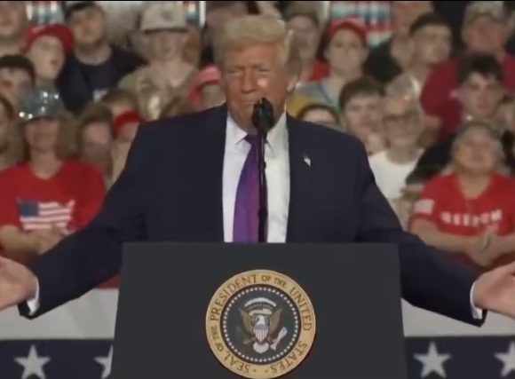 trump 01 TRUMP APLAZA POSIBLE ATAQUE A IRÁN Y ABRE VENTANA DIPLOMÁTICA CON APOYO DE PAKISTÁN