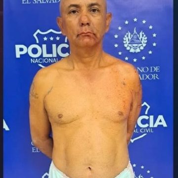 LOCO LOURDES CAPTURARON A UN HOMBRE TRAS SER ACUSADO DE DISPARARLE A SU HIJO EN LA LIBERTAD OESTE