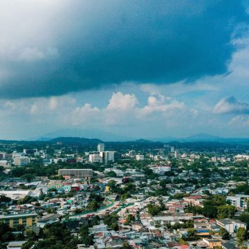 MARN PRONOSTICA MARTES CALUROSO CON POSIBILIDAD DE LLUVIAS EN EL SALVADOR