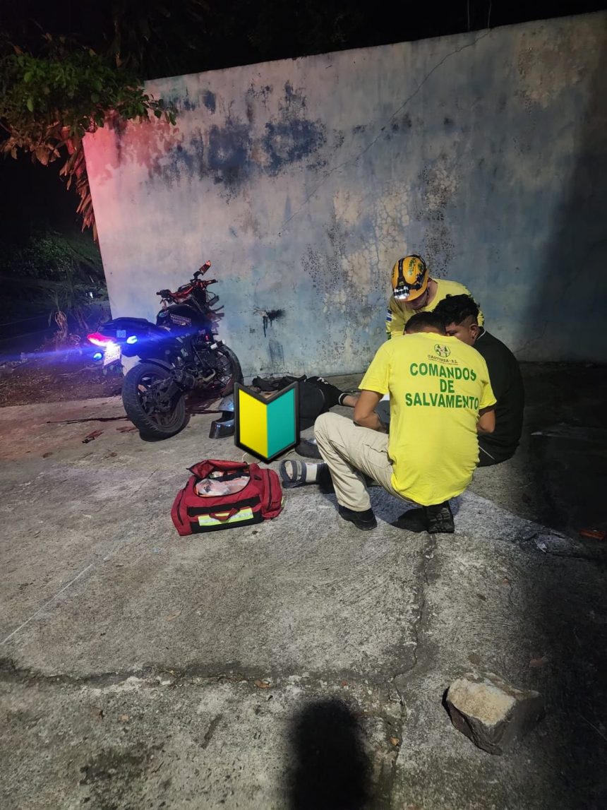 comandos MUJER FALLECE EN ACCIDENTE DE TRÁNSITO QUE INVOLUCRÓ UNA MOTOCICLETA EN CIUDAD ARCE