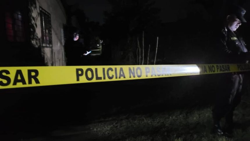 escena 2 AUTORIDADES INVESTIGAN MUERTE DE HOMBRE EN EL CANTÓN GALEANO, CHALCHUAPA