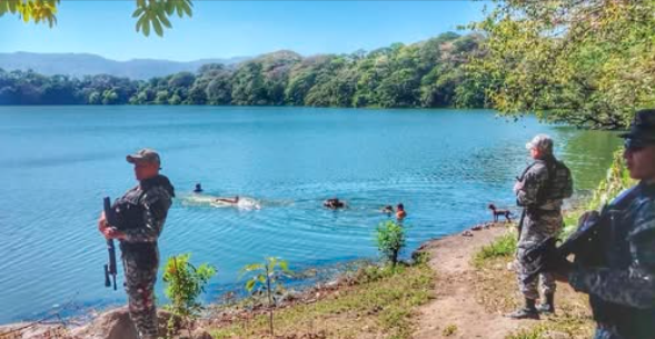 LOCALIZAN CUERPO EN EL MAR FRENTE A GARITA PALMERA; PODRÍA CORRESPONDER A TURISTA DESAPARECIDO