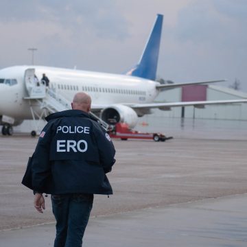 REPATRIAN A MENORES VENEZOLANOS EN VUELO ESPECIAL DESDE EE.UU.
