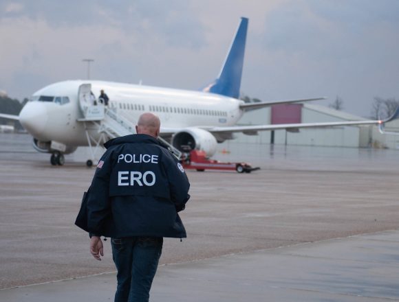 REPATRIAN A MENORES VENEZOLANOS EN VUELO ESPECIAL DESDE EE.UU.