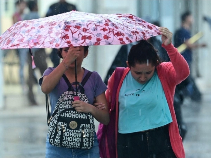 MEDIO AMBIENTE PRONOSTICA LLUVIAS PARA ESTE LUNES EN DIFERENTES ZONAS DE EL SALVADOR