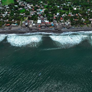 OLEAJE MÁS RÁPIDO Y ALTO AFECTARÁ LA COSTA SALVADOREÑA ENTRE EL 31 DE MAYO Y EL 2 DE JUNIO