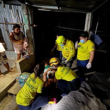 parto 3 COMANDOS DE SALVAMENTO ASISTE PARTO DE EMERGENCIA EN ZACATECOLUCA