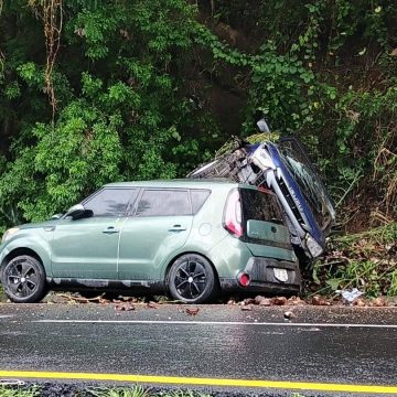 1 ACCIDENTE DE TRÁNSITO ENTRE DOS VEHÍCULOS DEJA PERSONAS LESIONADAS EN CUSCATLÁN