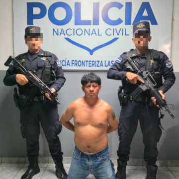 MARERO 1 CAPTURAN EN MÉXICO Y TRASLADAN A EL SALVADOR A PRESUNTO CORREDOR DE LA MS-13 REQUERIDO POR MÚLTIPLES DELITOS