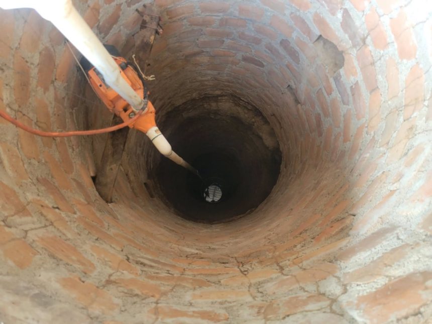 MUJER FALLECE TRAS CAER A UN POZO MIENTRAS INTENTABA EXTRAER AGUA EN ZACATECOLUCA