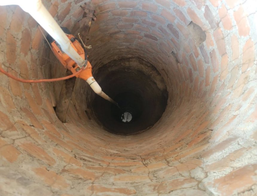 MUJER FALLECE TRAS CAER A UN POZO MIENTRAS INTENTABA EXTRAER AGUA EN ZACATECOLUCA