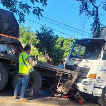acci 1 APARATOSO ACCIDENTE DE TRÁNSITO EN MONCAGUA DEJA PERSONAS LESIONADAS