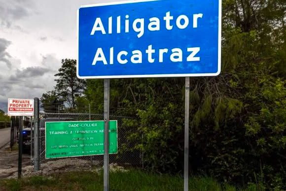 FLORIDA AFIRMA QUE CENTRO DE DETENCIÓN «ALLIGATOR ALCATRAZ» PODRÍA VOLVER A RECIBIR MIGRANTES