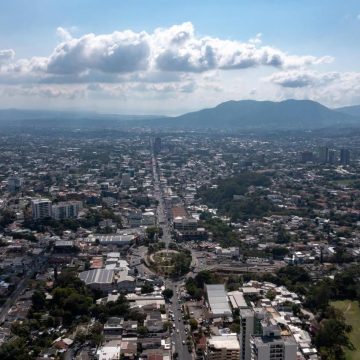 clima 23 PRONOSTICAN LLUVIAS Y TORMENTAS PARA LA TARDE Y NOCHE DE ESTE LUNES EN EL SALVADOR