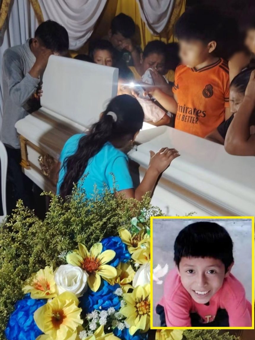 guate DESPIDEN A NIÑO DE 10 AÑOS QUE FALLECIÓ TRAS PRESUNTA AGRESIÓN A LA SALIDA DE UNA ESCUELA EN GUATEMALA