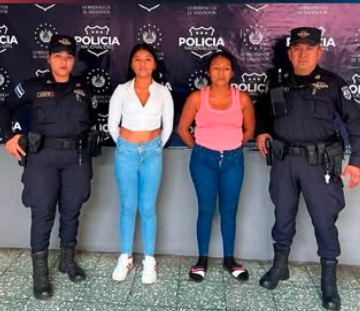 DOS MUJERES SON CAPTURADAS TRAS PELEA POR UN PUESTO DE VENTAS EN EL MERCADO CENTRAL DE SONSONATE