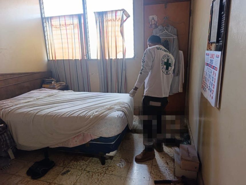 INVESTIGAN EL FALLECIMIENTO DE DOS ADULTOS MAYORES EN SANTA ANA