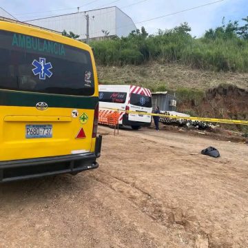 1 TRABAJADOR FALLECE TRAS QUEDAR SOTERRADO DURANTE LABORES DE CONSTRUCCIÓN EN ZARAGOZA