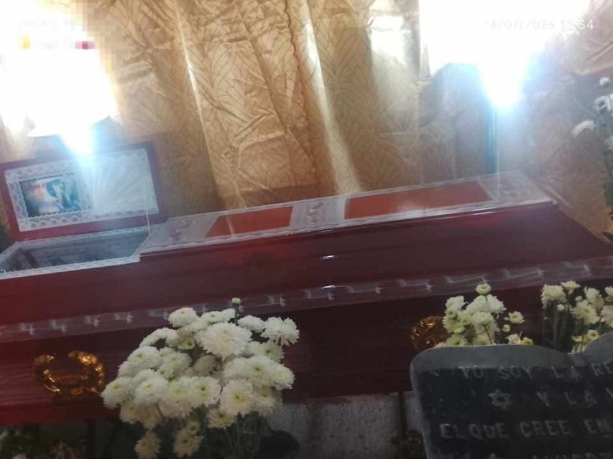 DAN EL ÚLTIMO ADIÓS A MARIO MONTERROZA TRAS SER ENCONTRADO SIN VIDA EN ZONA LIMÍTROFE ENTRE GUATEMALA Y CHALCHUAPA, SANTA ANA