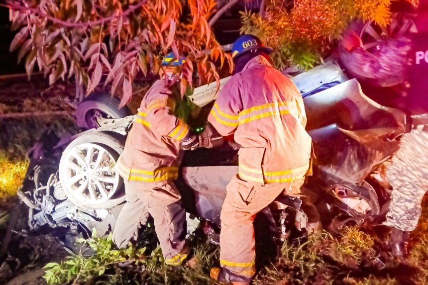 acci 1 MUJER FALLECE Y DOS HOMBRES SON RESCATADOS CON VIDA TRAS ACCIDENTE EN LA CARRETERA PANAMERICANA
