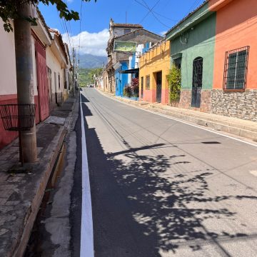 calle 1 INICIAN TRABAJOS DE SEÑALIZACIÓN HORIZONTAL EN CALLES Y AVENIDAS DE CHALCHUAPA
