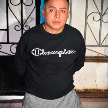CAPTURAN A HOMBRE CON 18 PAQUETES DE MARIHUANA EN ILOPANGO