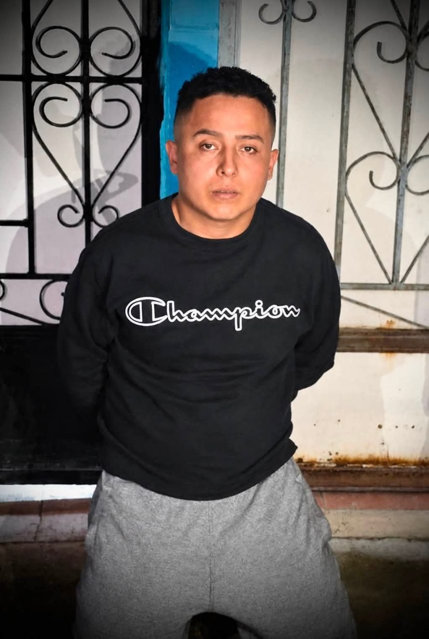 CAPTURAN A HOMBRE CON 18 PAQUETES DE MARIHUANA EN ILOPANGO