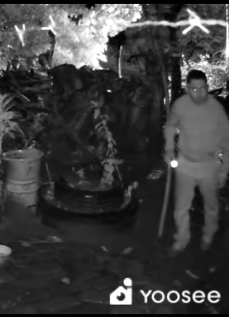 HOMBRE ES CAPTADO MIENTRAS PRESUNTAMENTE HURTABA UN CILINDRO DE GAS EN ATIQUIZAYA
